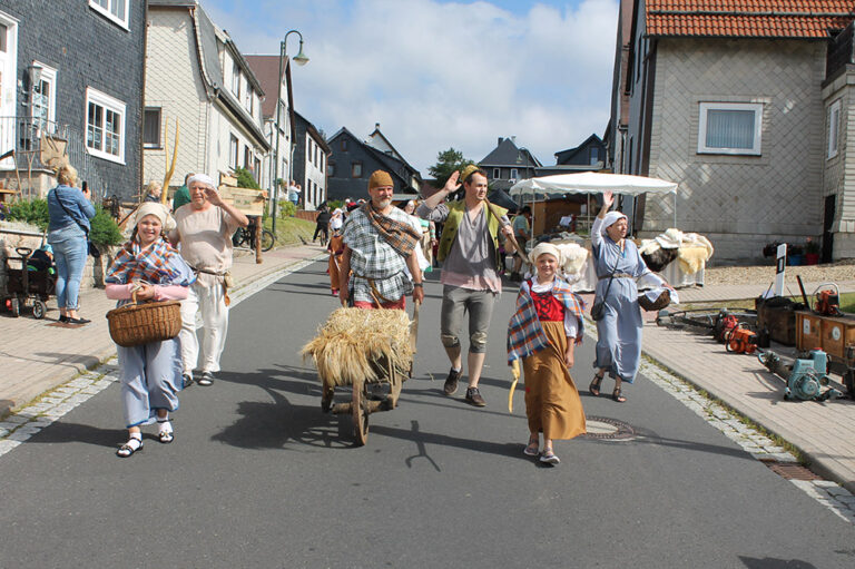 800 Jahre Frauenwald