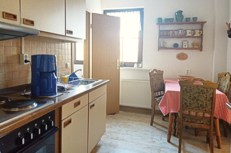 Ferienwohnung und Privatzimmer Firn