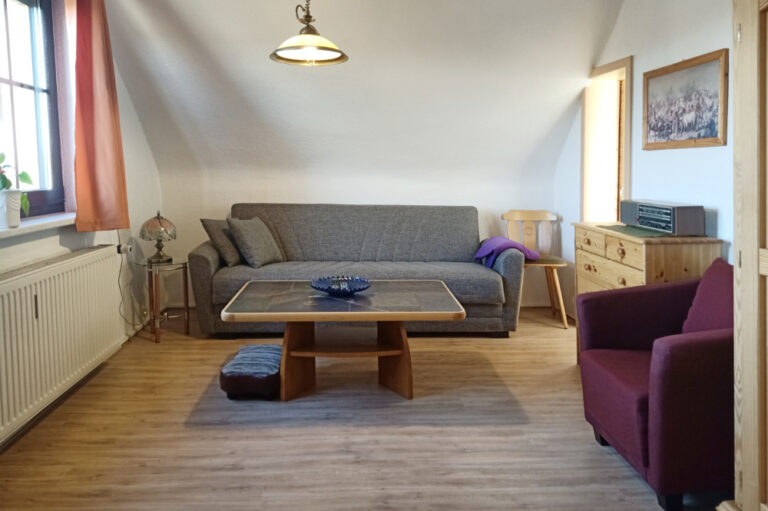 Ferienwohnung und Privatzimmer Firn