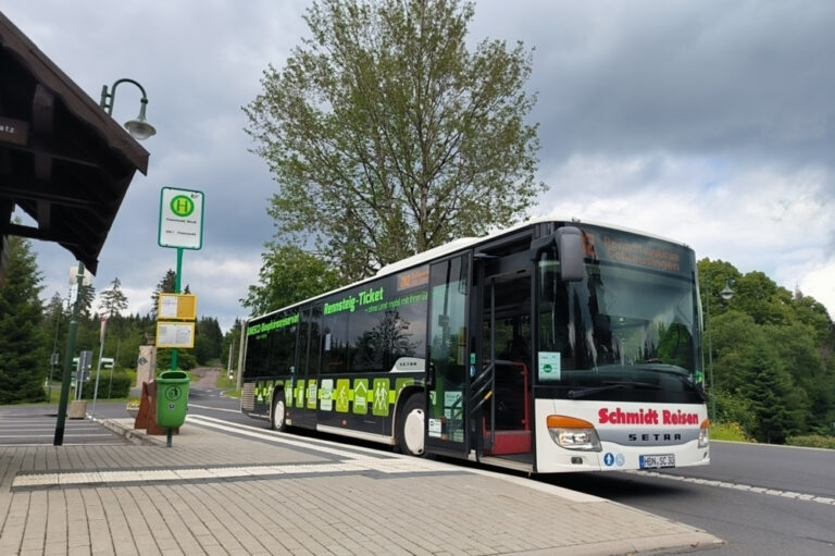 Wanderbus Rennsteiglinie Frauenwald